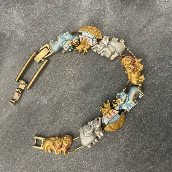 Vintage Noah’s Ark Slide Enamel Charm Gold Bracelet - Picture 9 of 11
